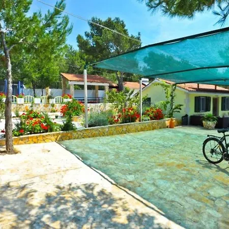 House Milic Main *