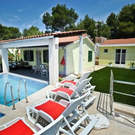House Milic Main *