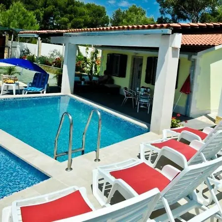 House Milic Main Alpehytte *