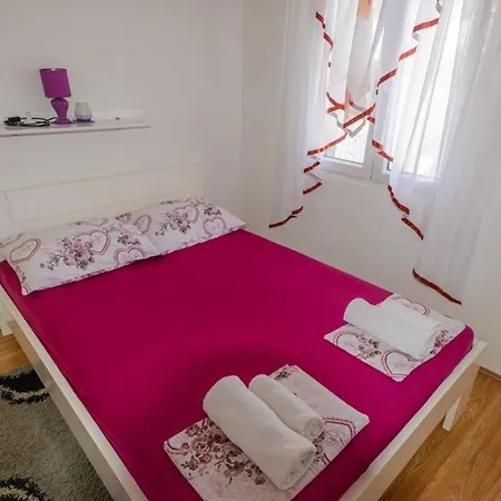 House Milic Main * Milna (Brac)